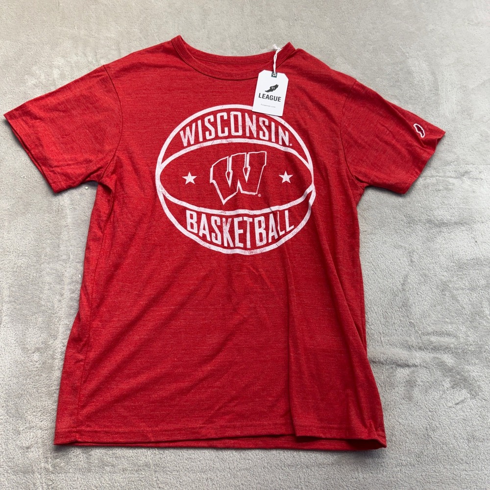 Wisconsin Badgers Shirt Men's Medium League T-Shirt Red Basketball‎ Graphic Tee